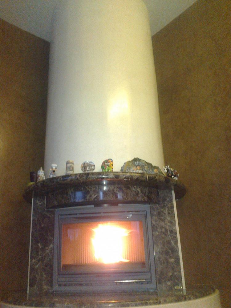 Облицовка 'Glivi', арт. Литас; топка 'Hergom', арт. C10N